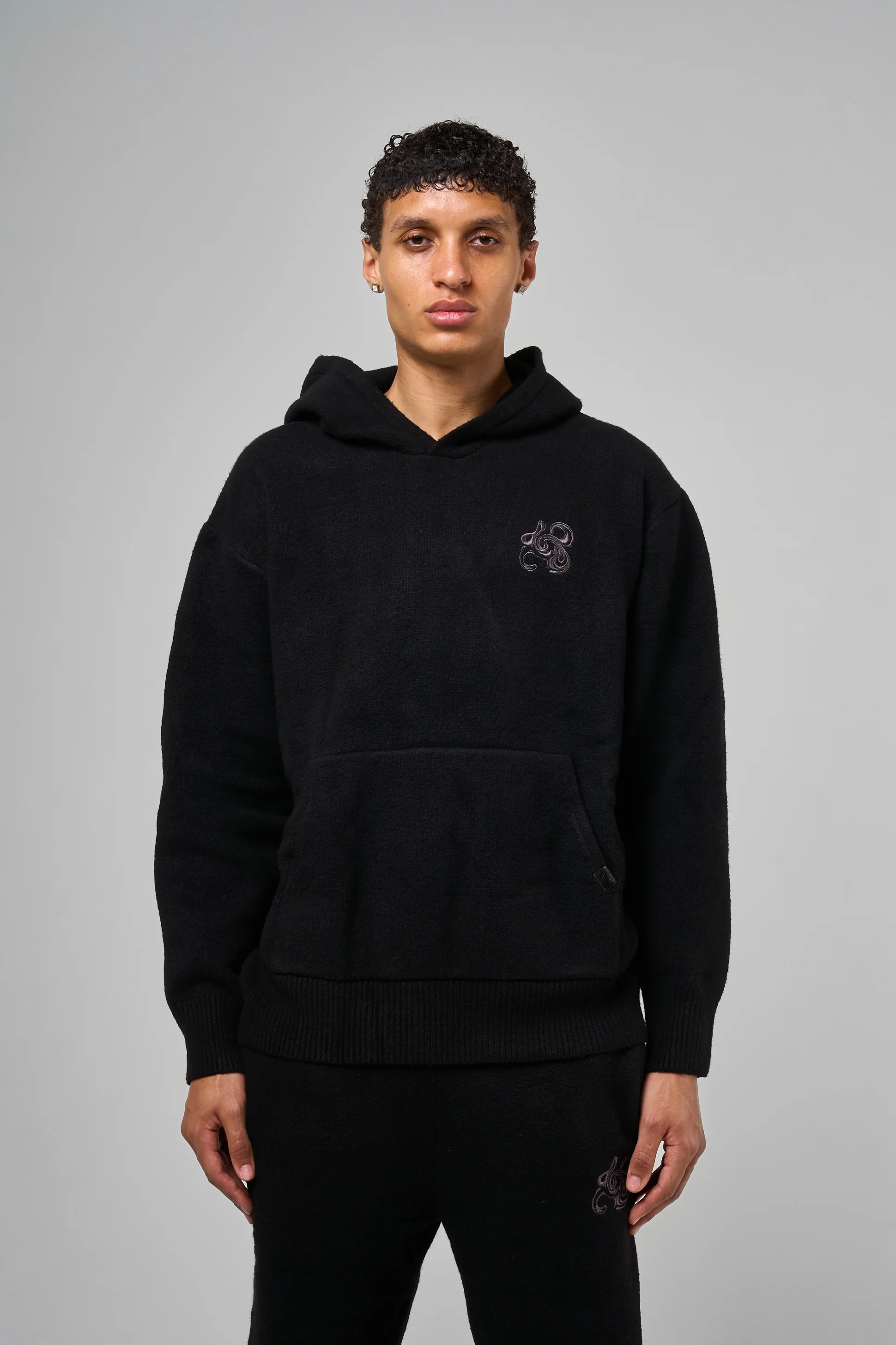 Amos Black Knitted Hoodie - Image 2
