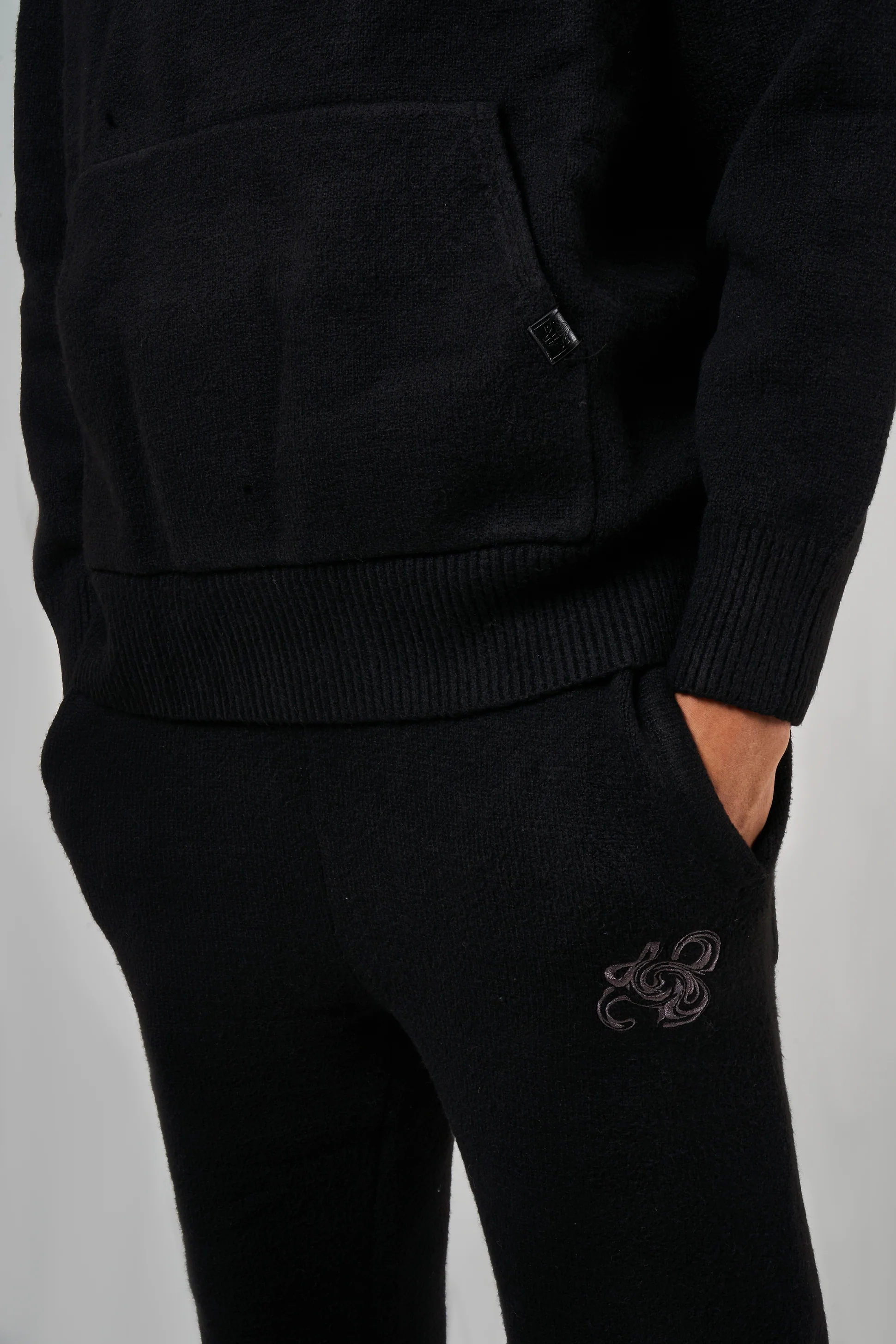 Amos Black Knitted Jogger - Image 7