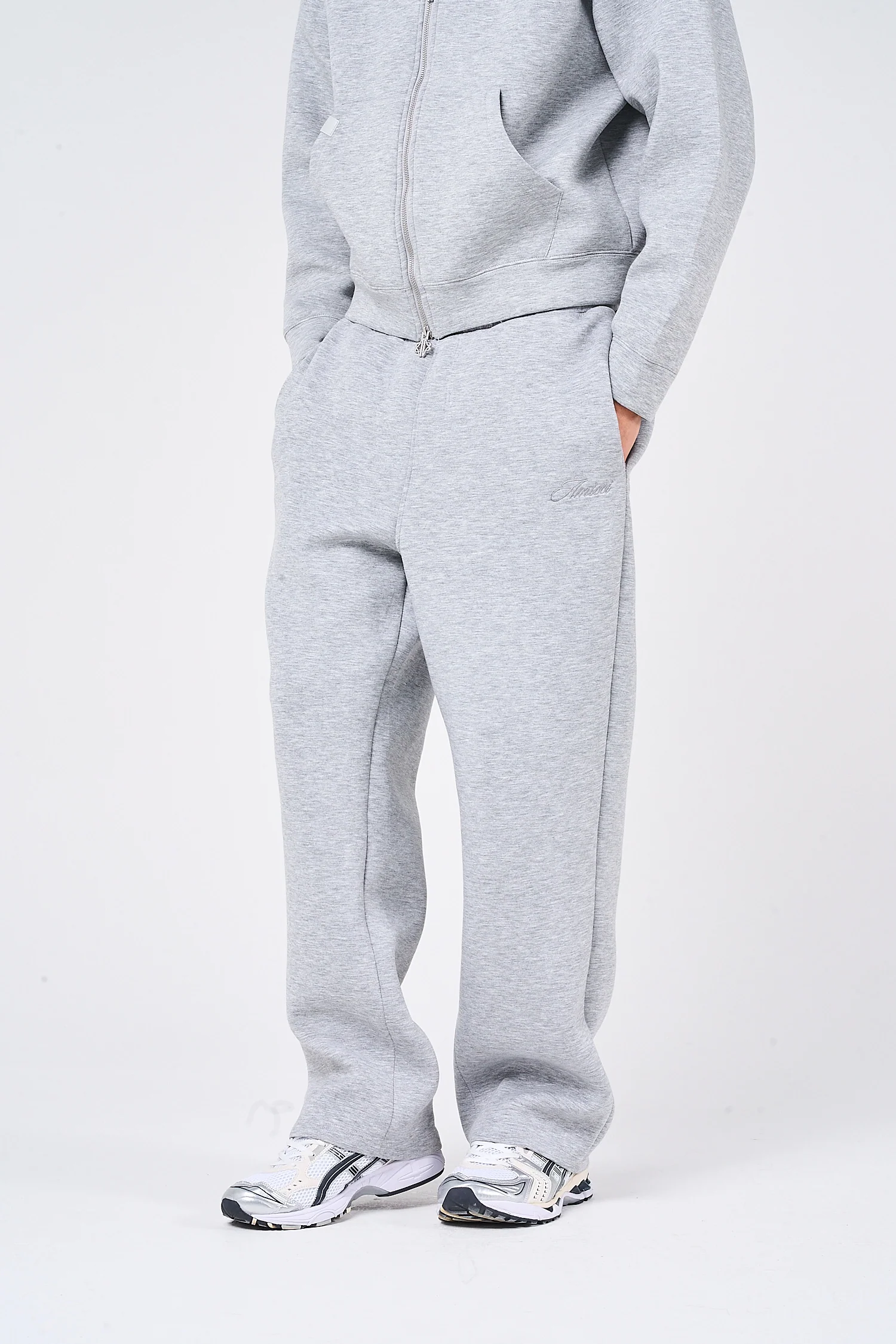 Atelier Grey Scuba Jogger - Image 2