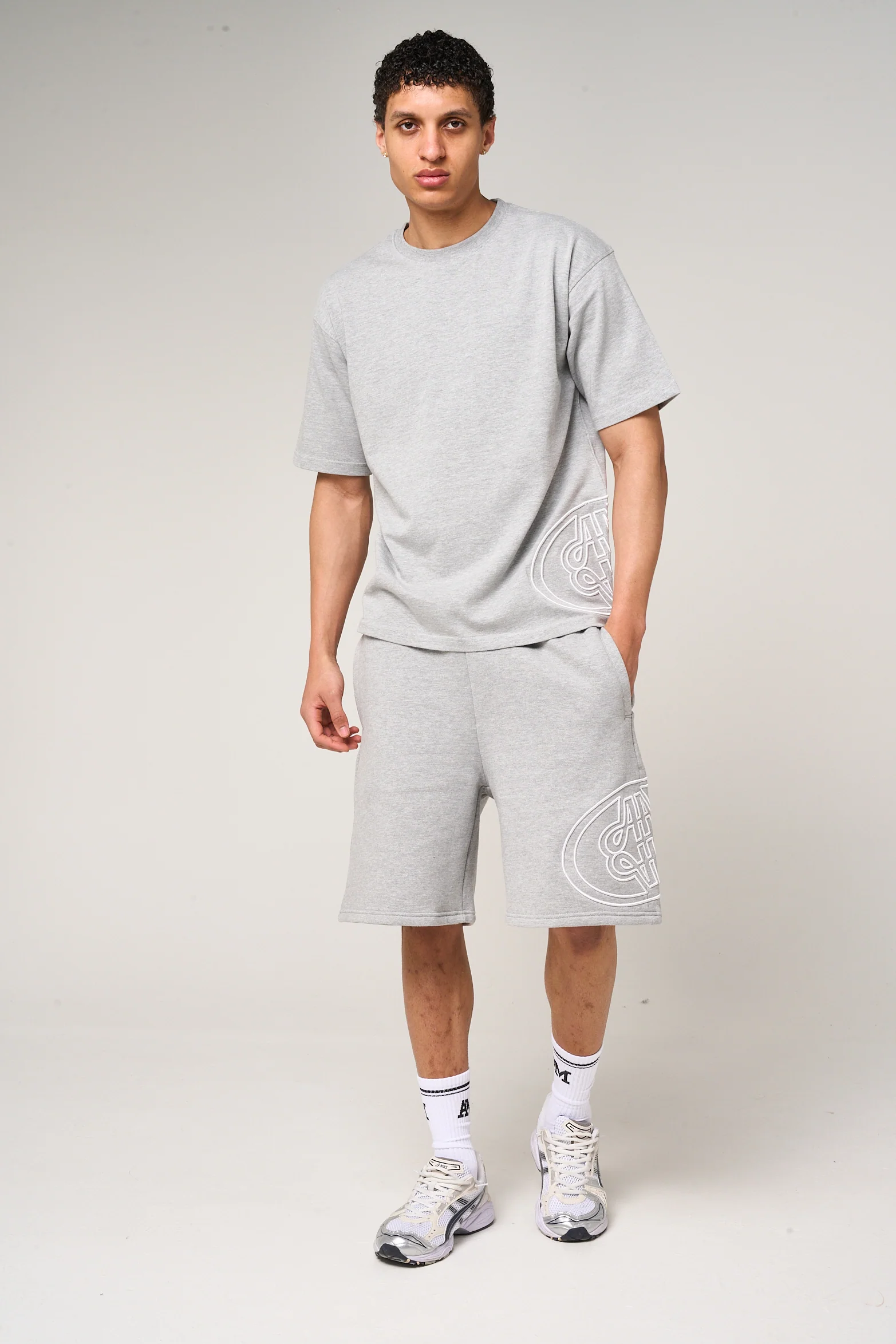 Fares Logo Embroidery Shorts Grey - Image 5