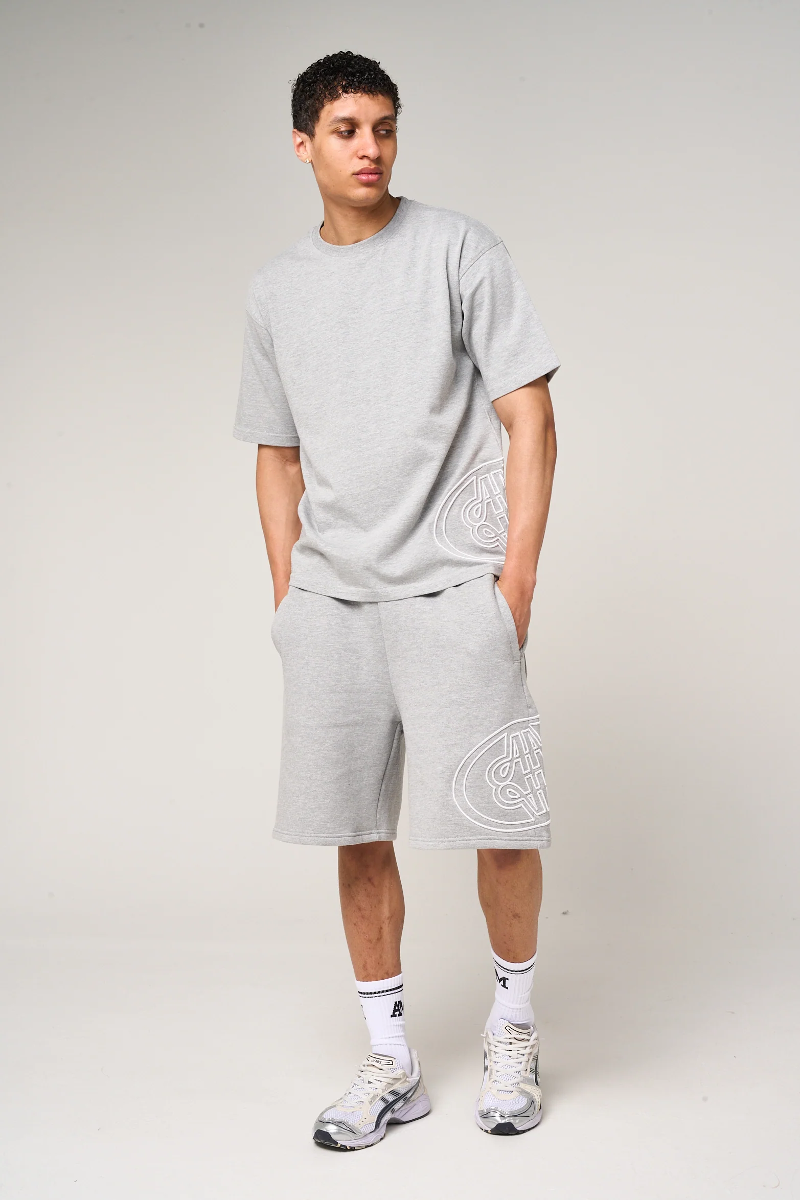 Fares Logo Embroidery T Shirt Grey - Image 4