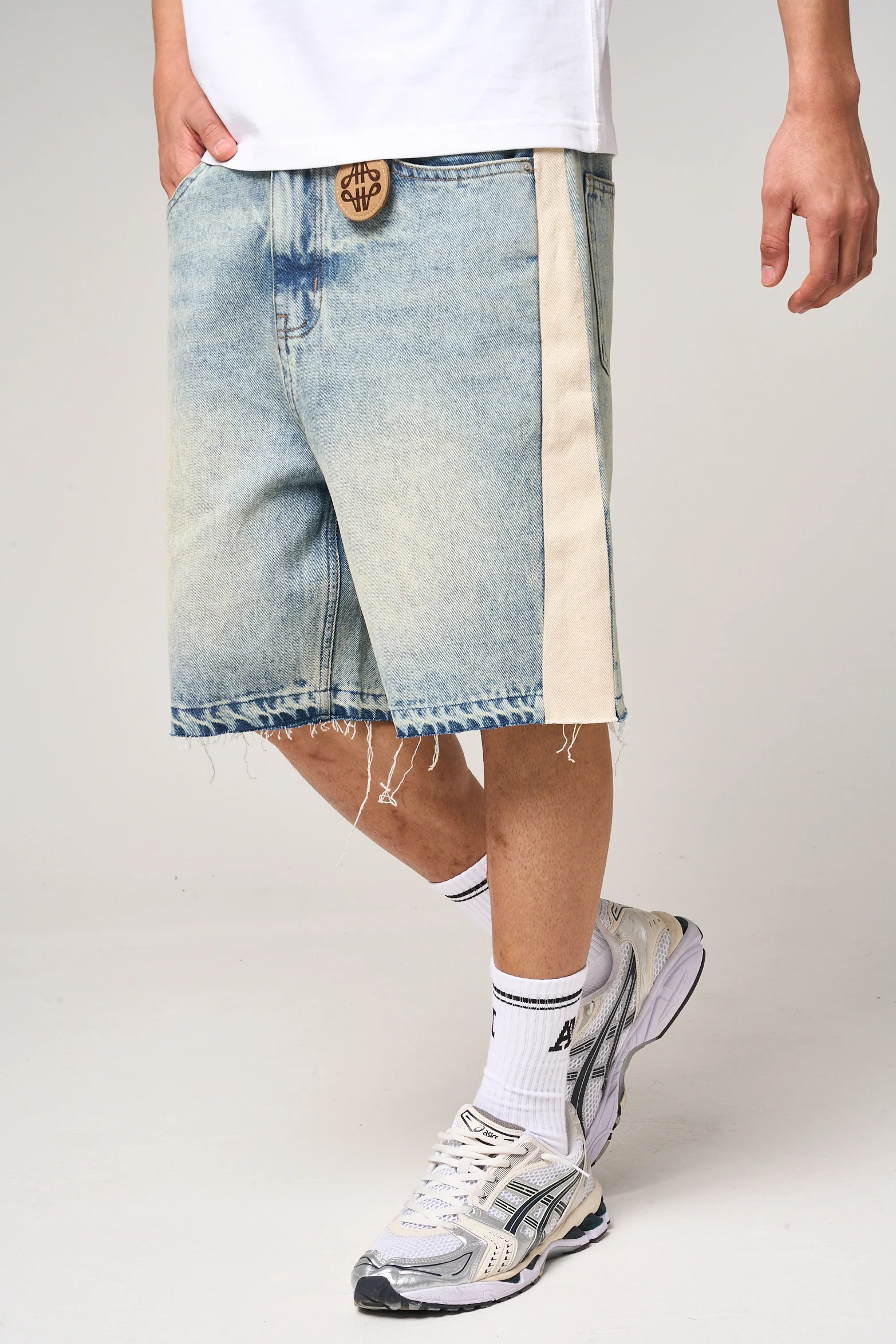 Maranello Tinted Blue Denim Shorts - Image 4