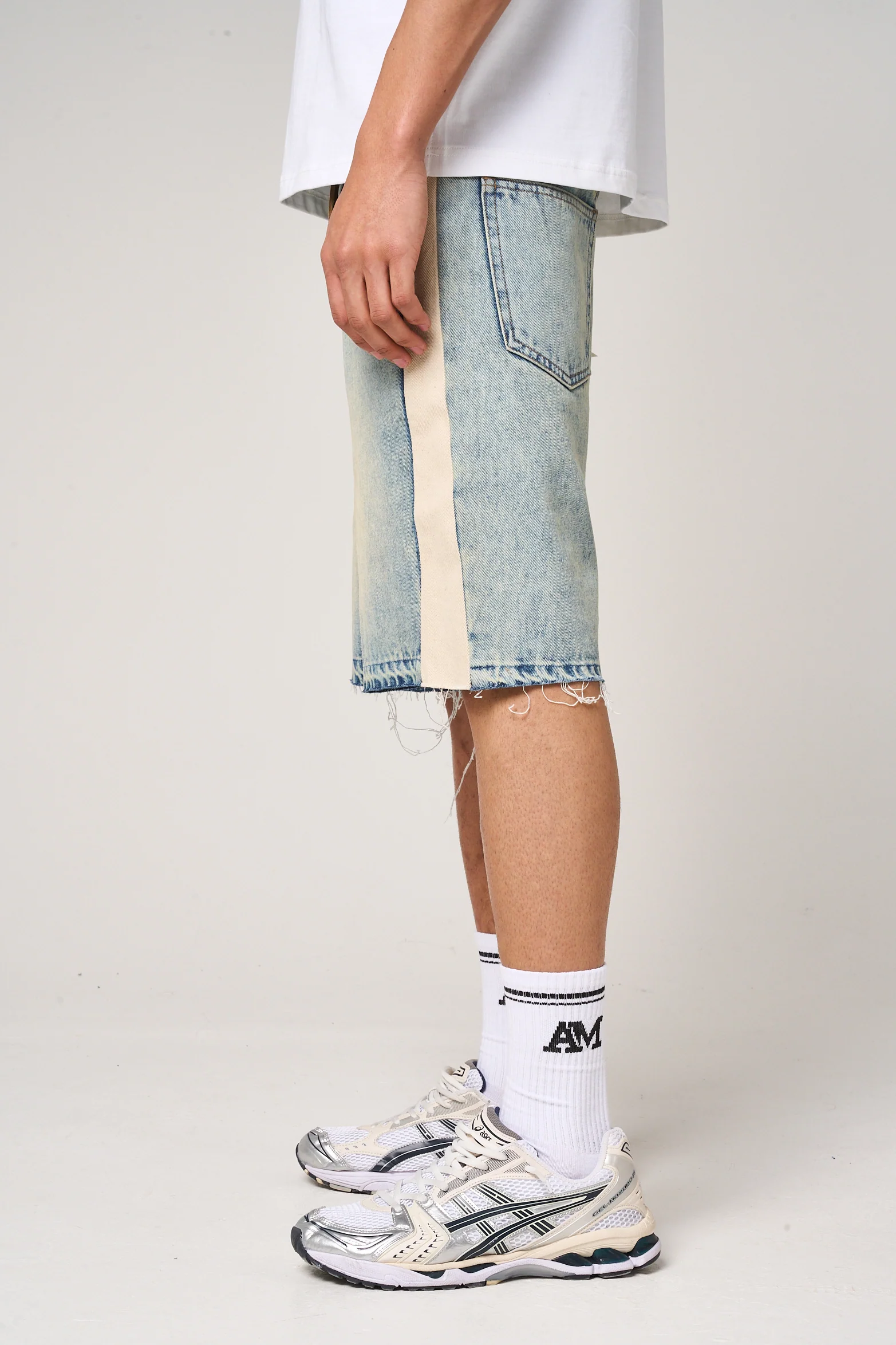 Maranello Tinted Blue Denim Shorts - Image 5