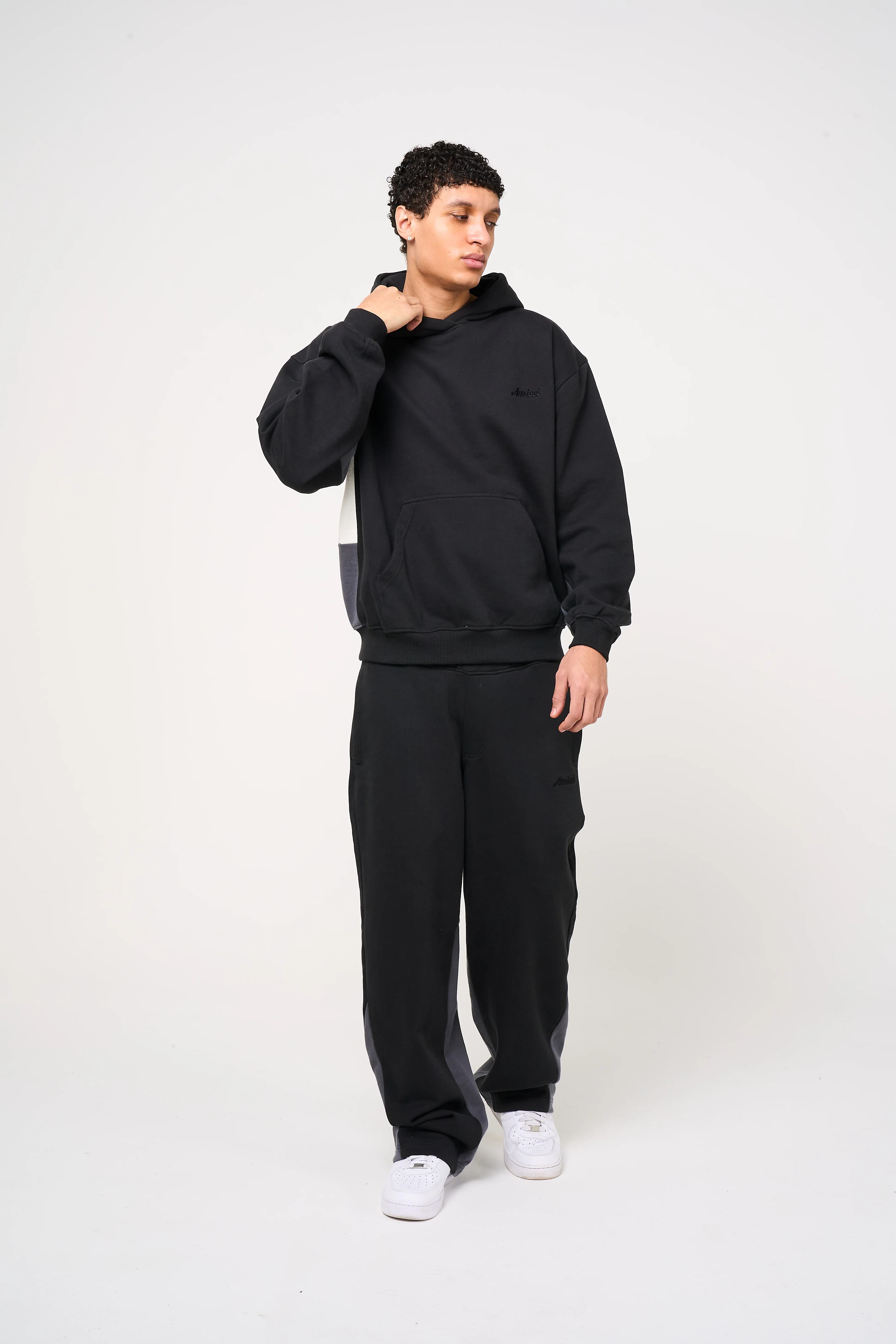 Modena Flared Jogger Black - Image 4