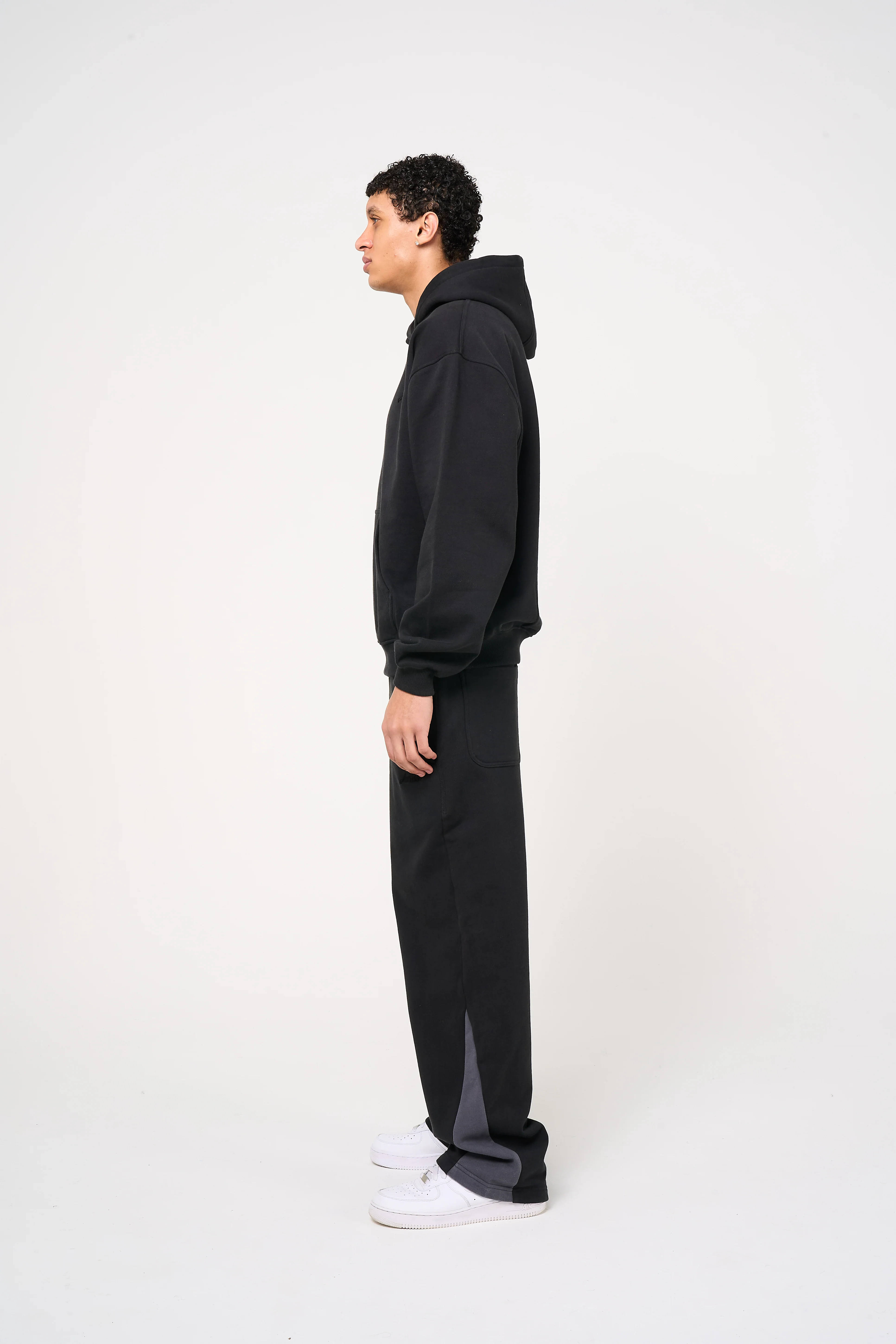 Modena Flared Jogger Black - Image 5