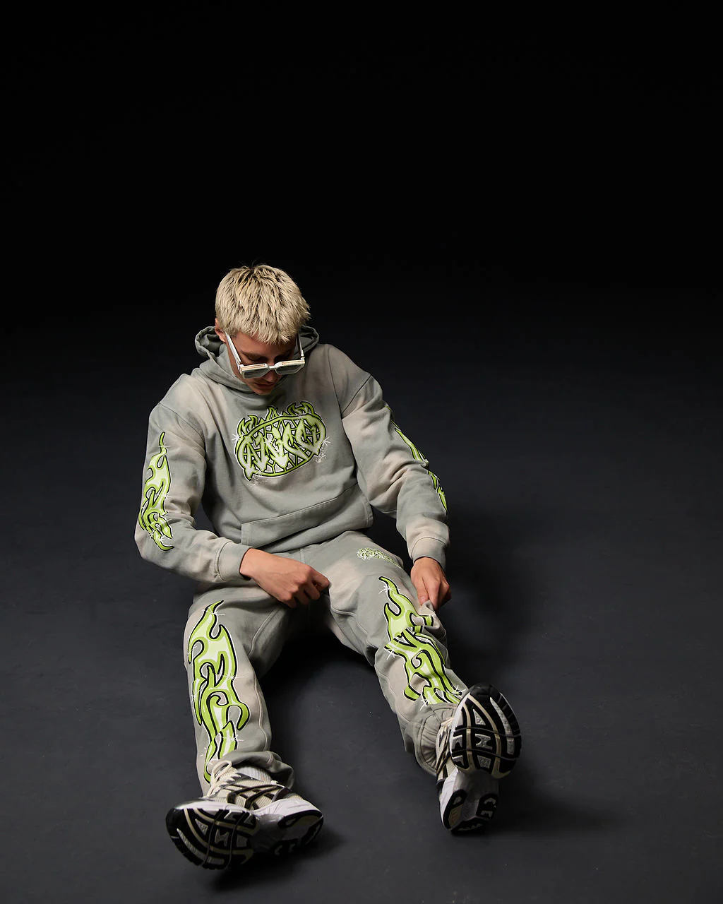 Paola Graphic Jogger Grey - Image 4