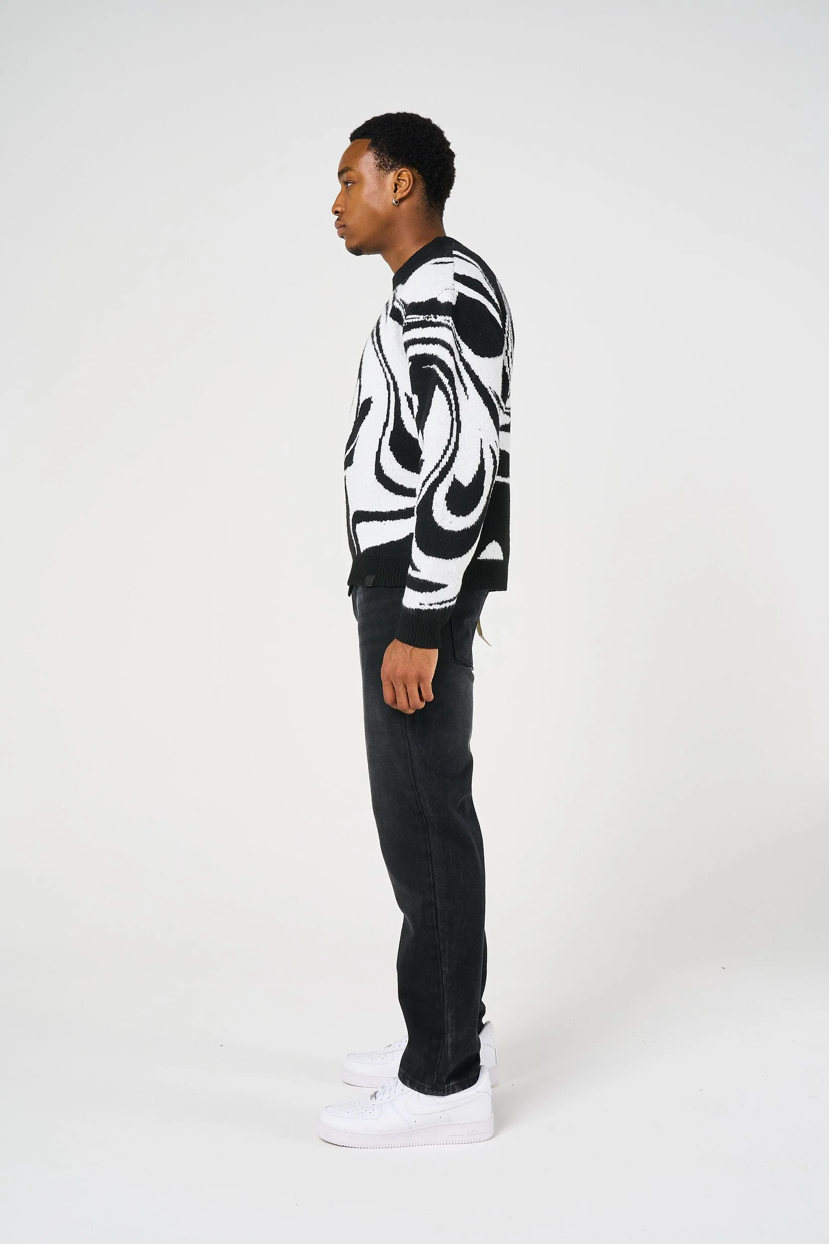 Pierce Black Knitted Sweatshirt