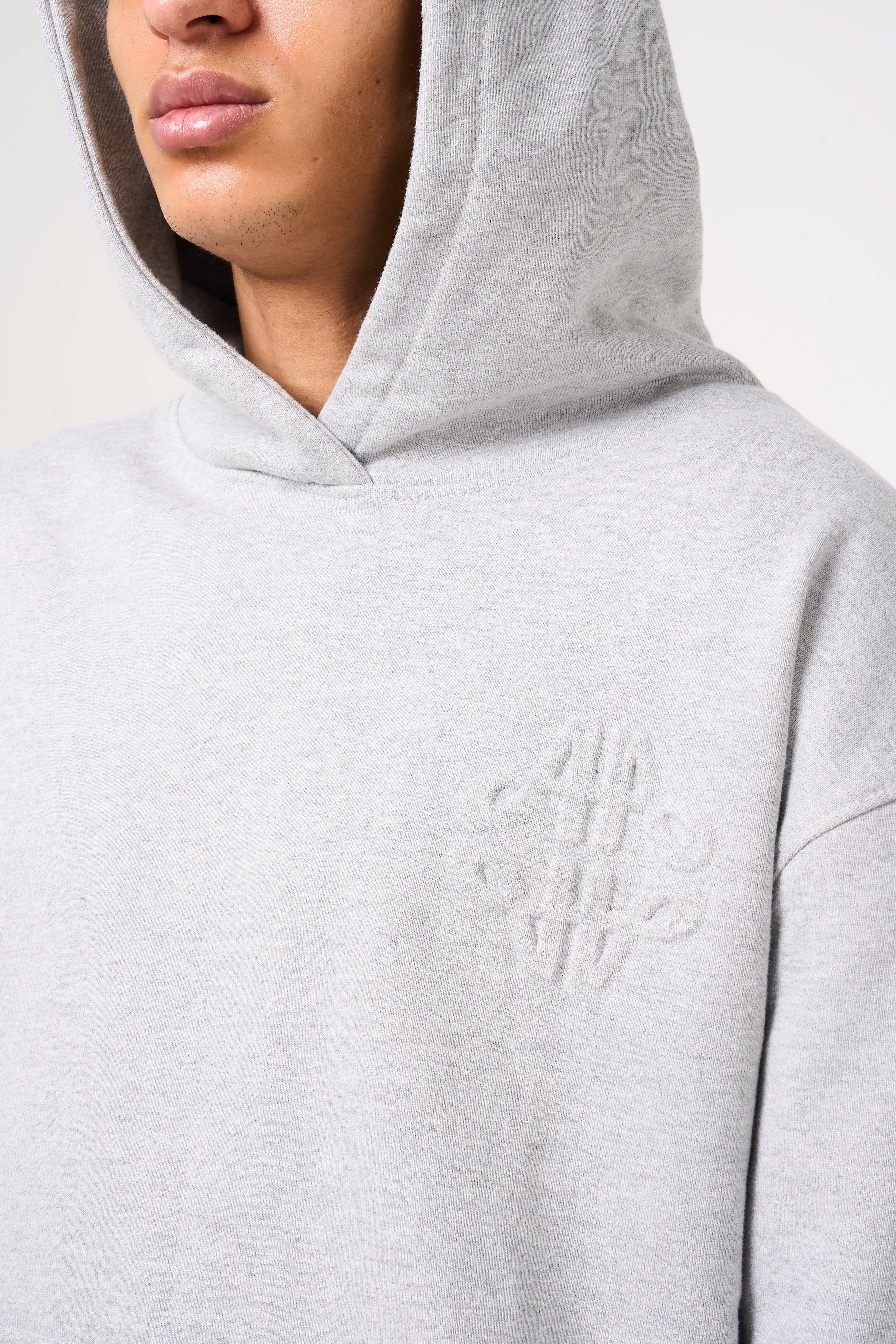Reyes Emblem Logo Hoodie Grey - Image 5