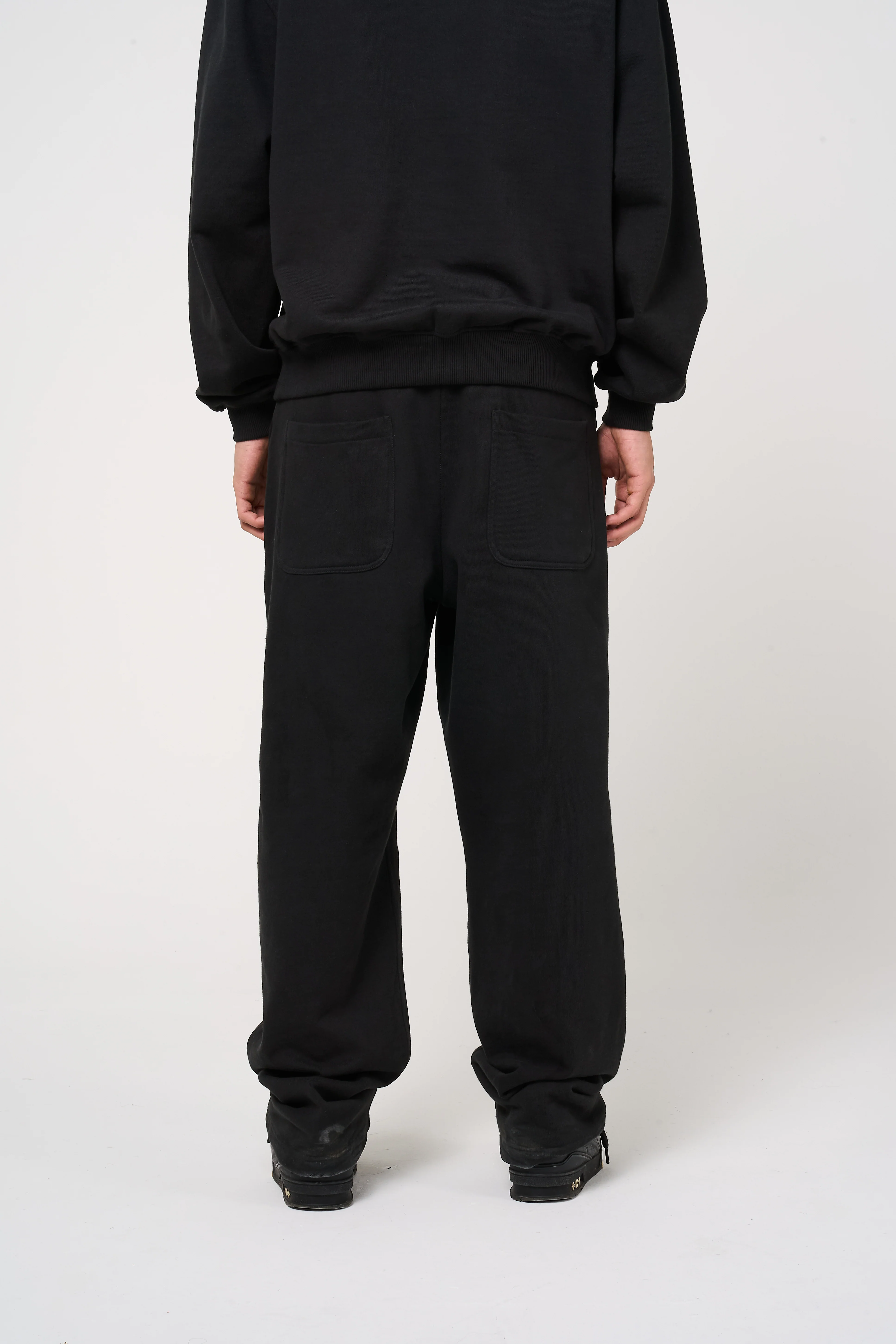 Reyes Emblem Logo Jogger Black - Image 6