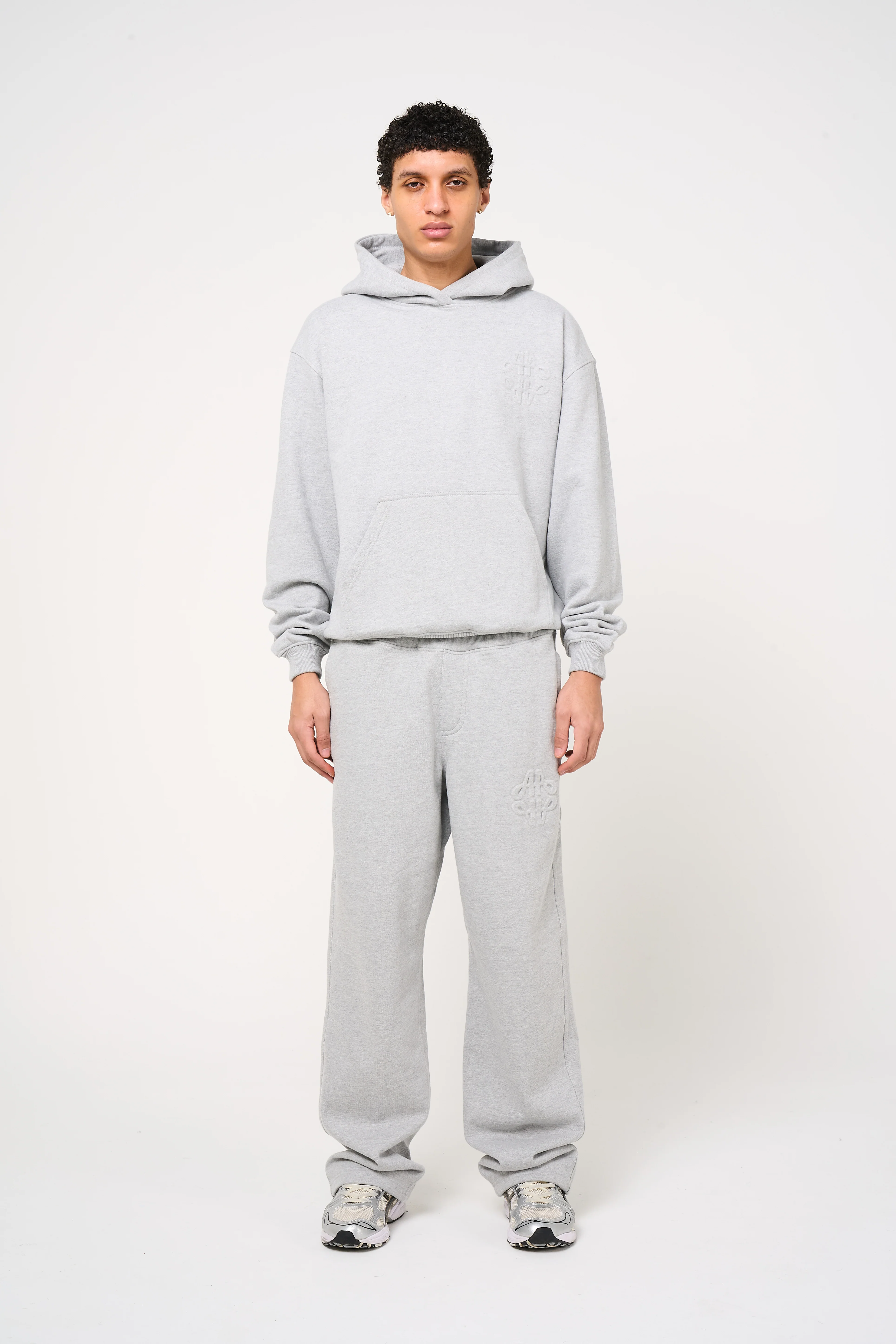 Reyes Emblem Logo Jogger Grey - Image 6