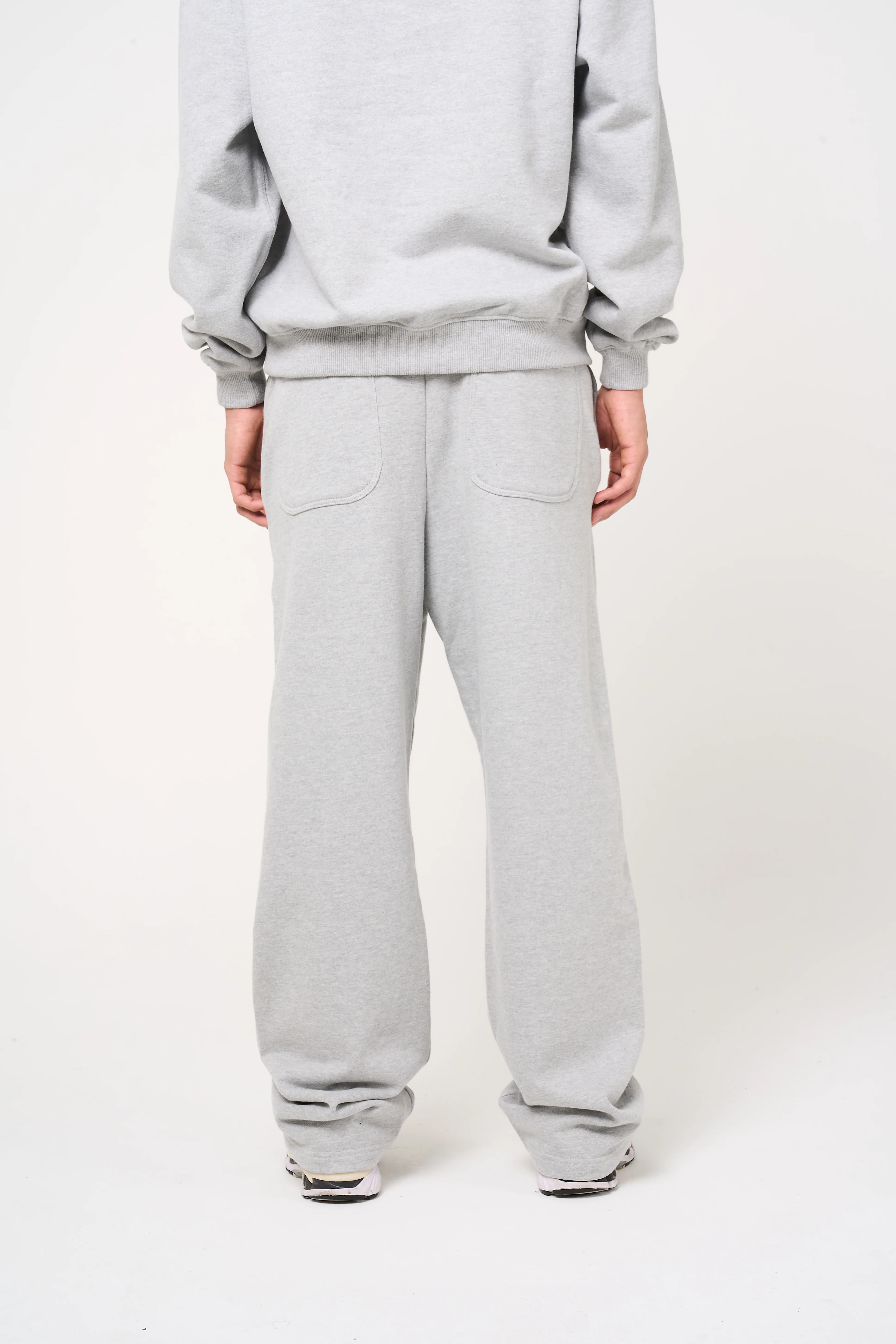 Reyes Emblem Logo Jogger Grey - Image 7