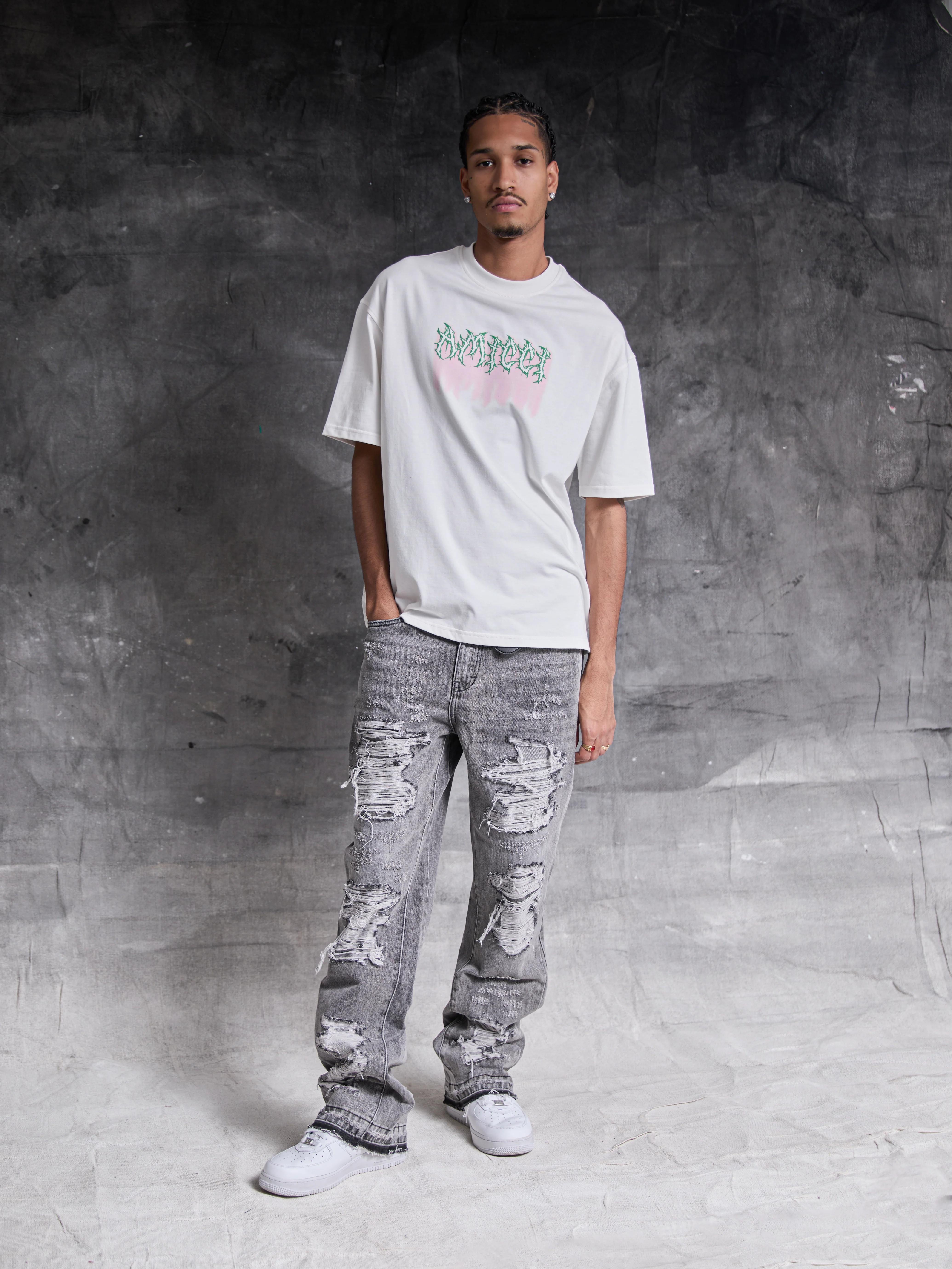Sarrona Grey Washed Denim Jean - Image 5