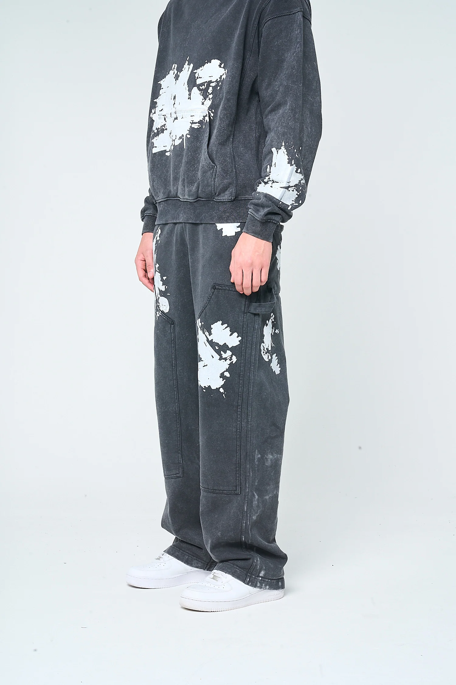 Troyes Carpenter Logo Joggers - Image 2
